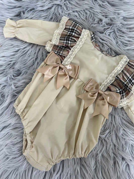 Beige tartan romper