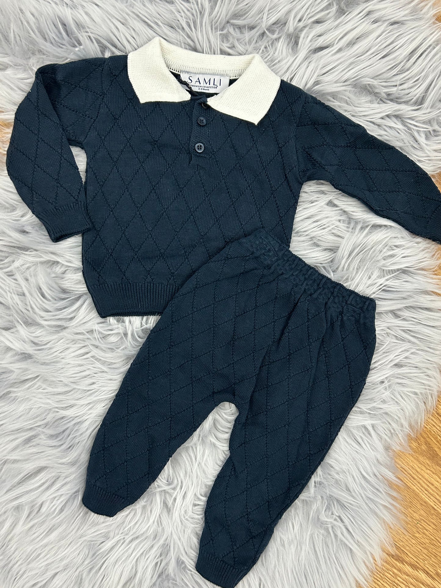 Navy diamond knit set