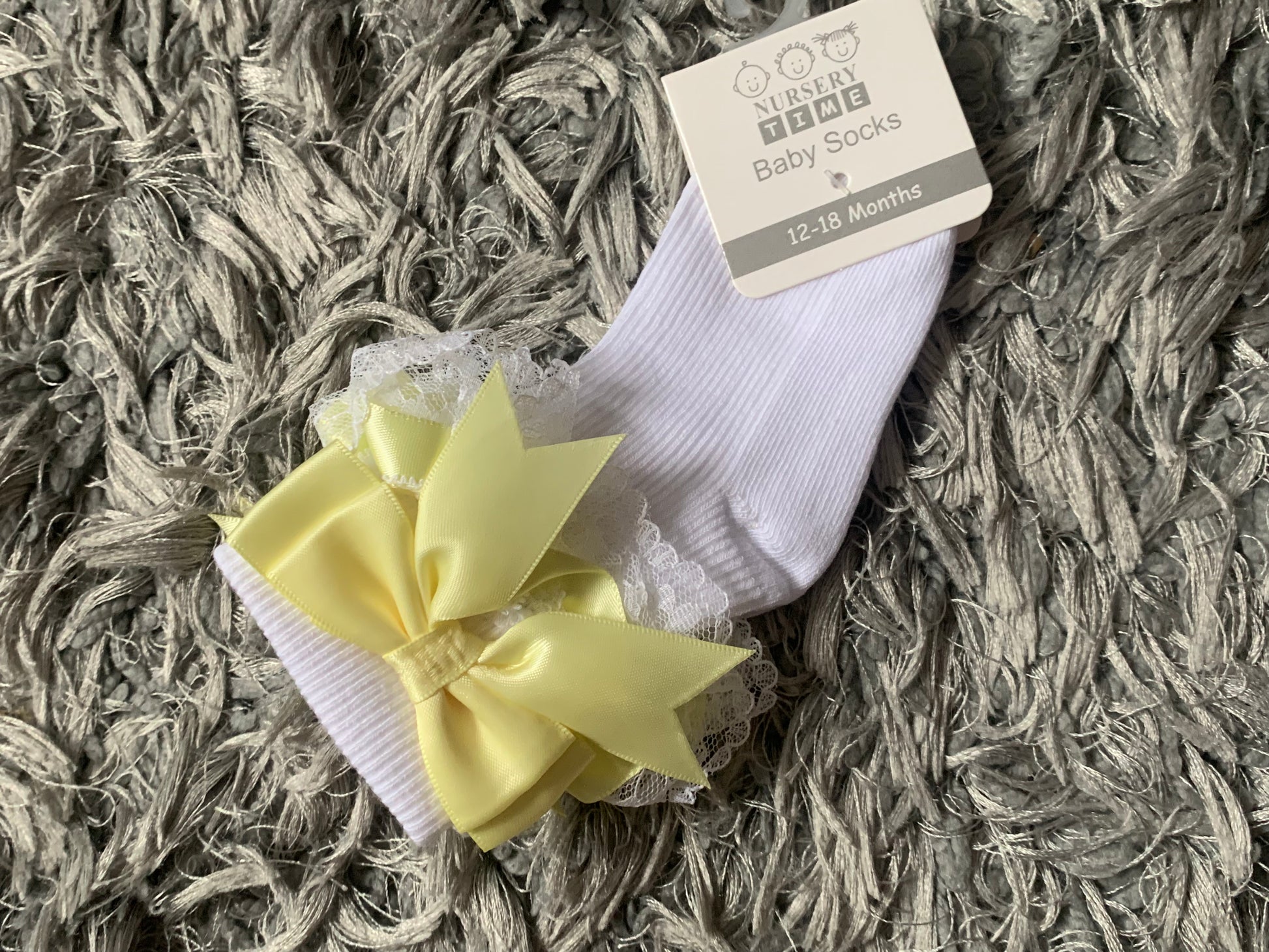 Yellow bow frill socks – Ronnierayboutique